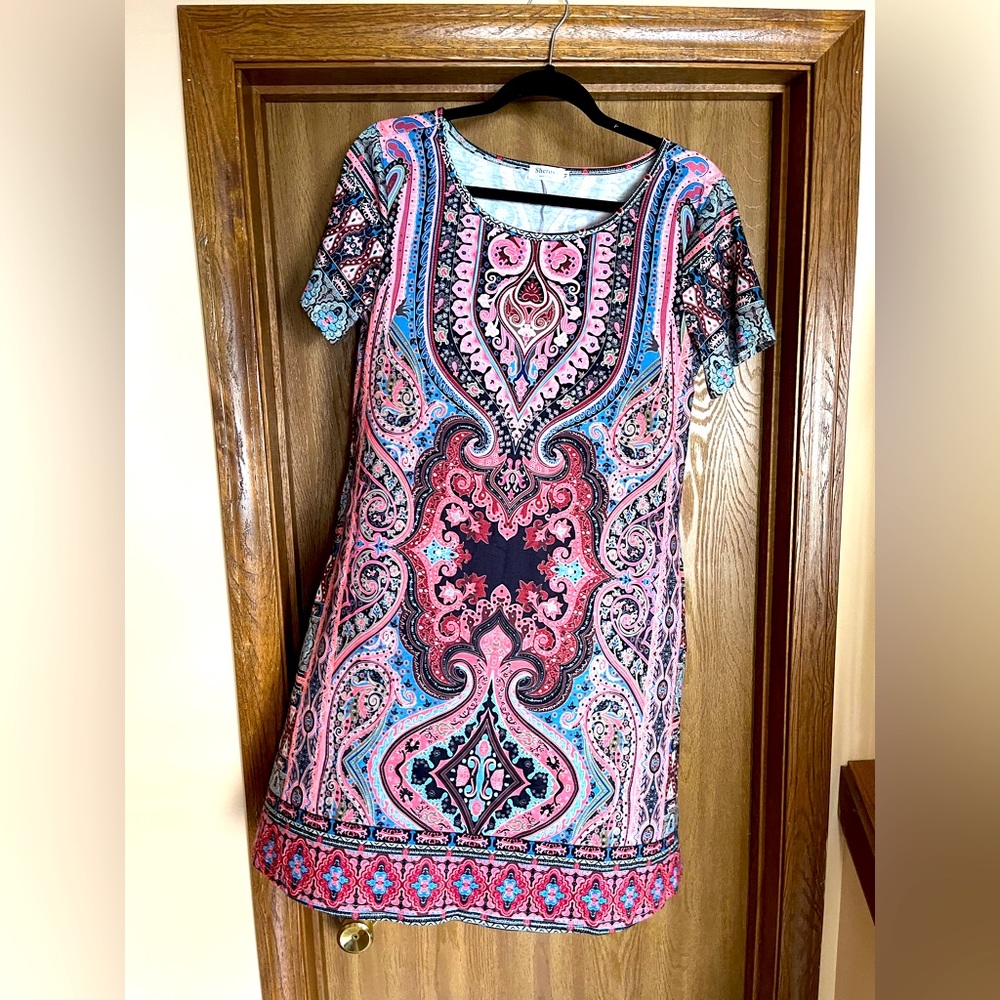 Sherosa Womens Summer Floral Print Sleeveless Dress, Size Medium, Worn once